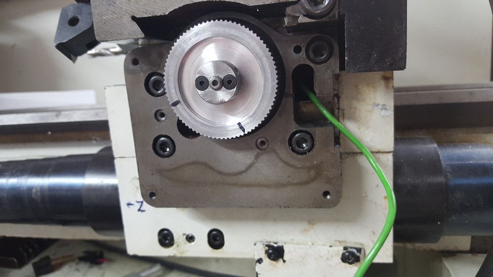 X axis drive gear